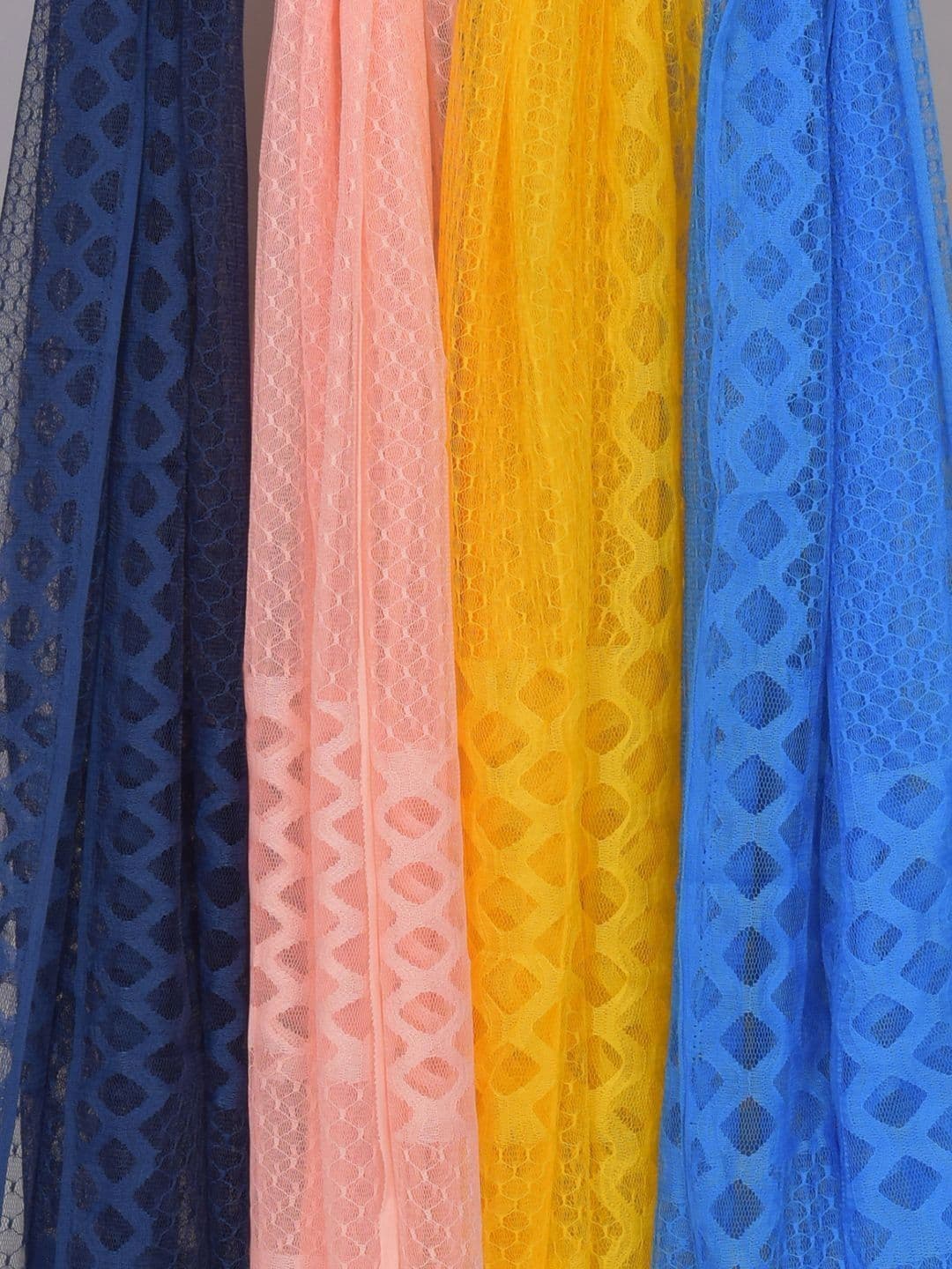 Kuhika Woven Design Dupatta thumbnail 2