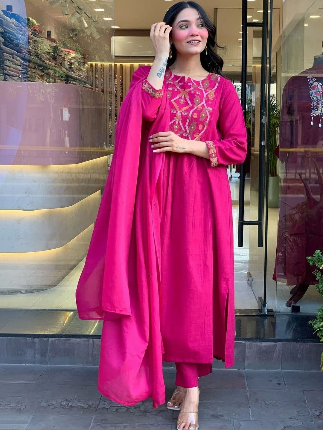 ANAND Women Ethnic Motifs Embroidered Pleated Thread Work Kurta with Trousers & With Dupatta thumbnail 5