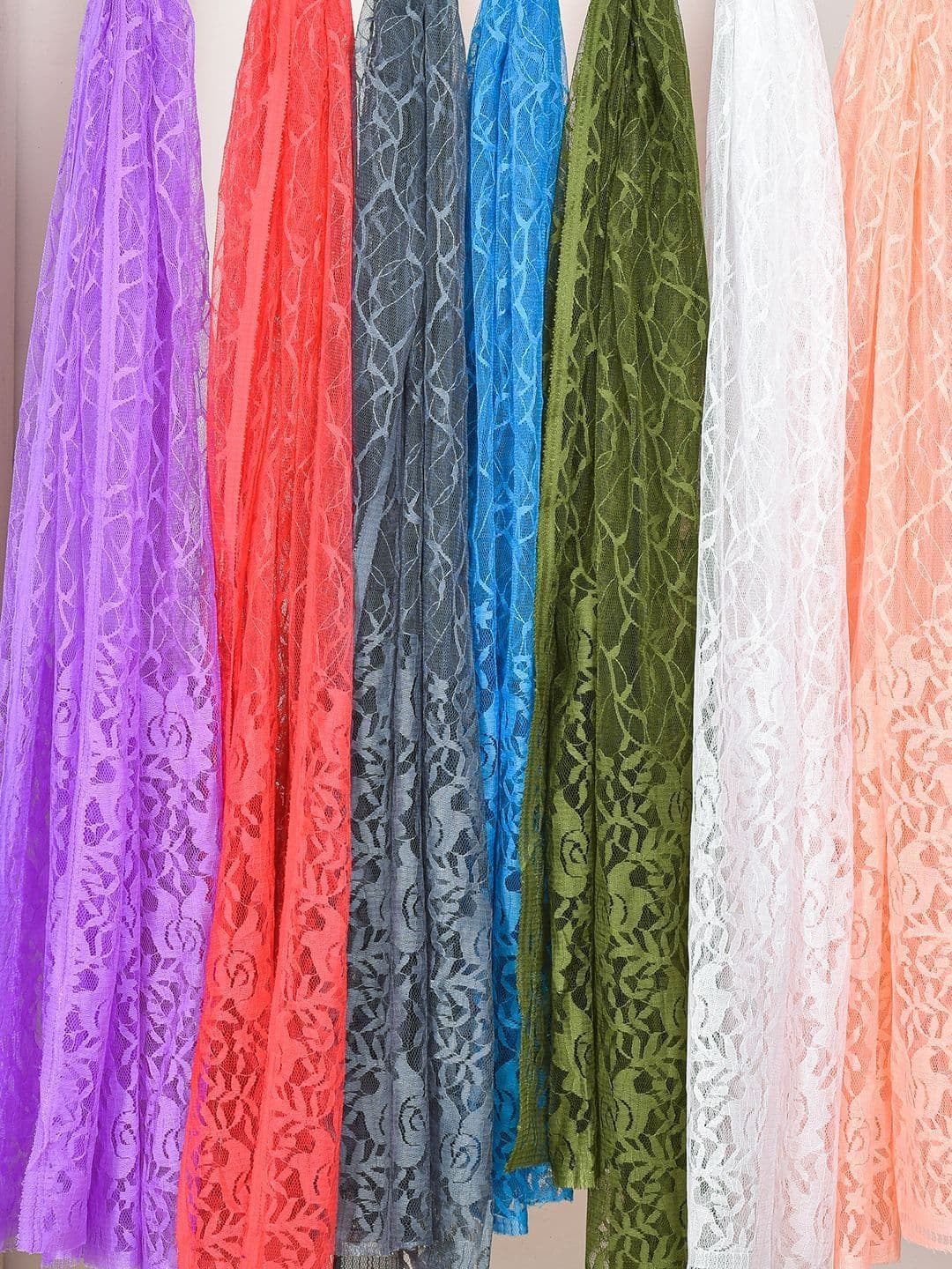 Kuhika Woven Design Dupatta thumbnail 4