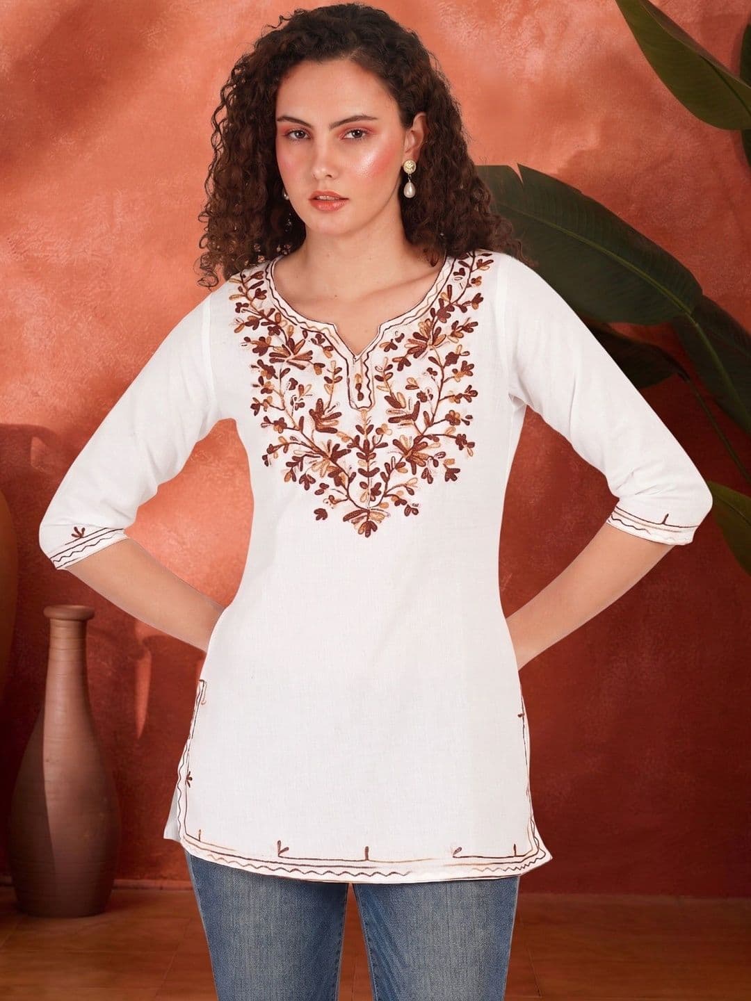 Sangria Floral Embroidered V-Neck Thread Work Pure Cotton Thread Work Kurti - view 1