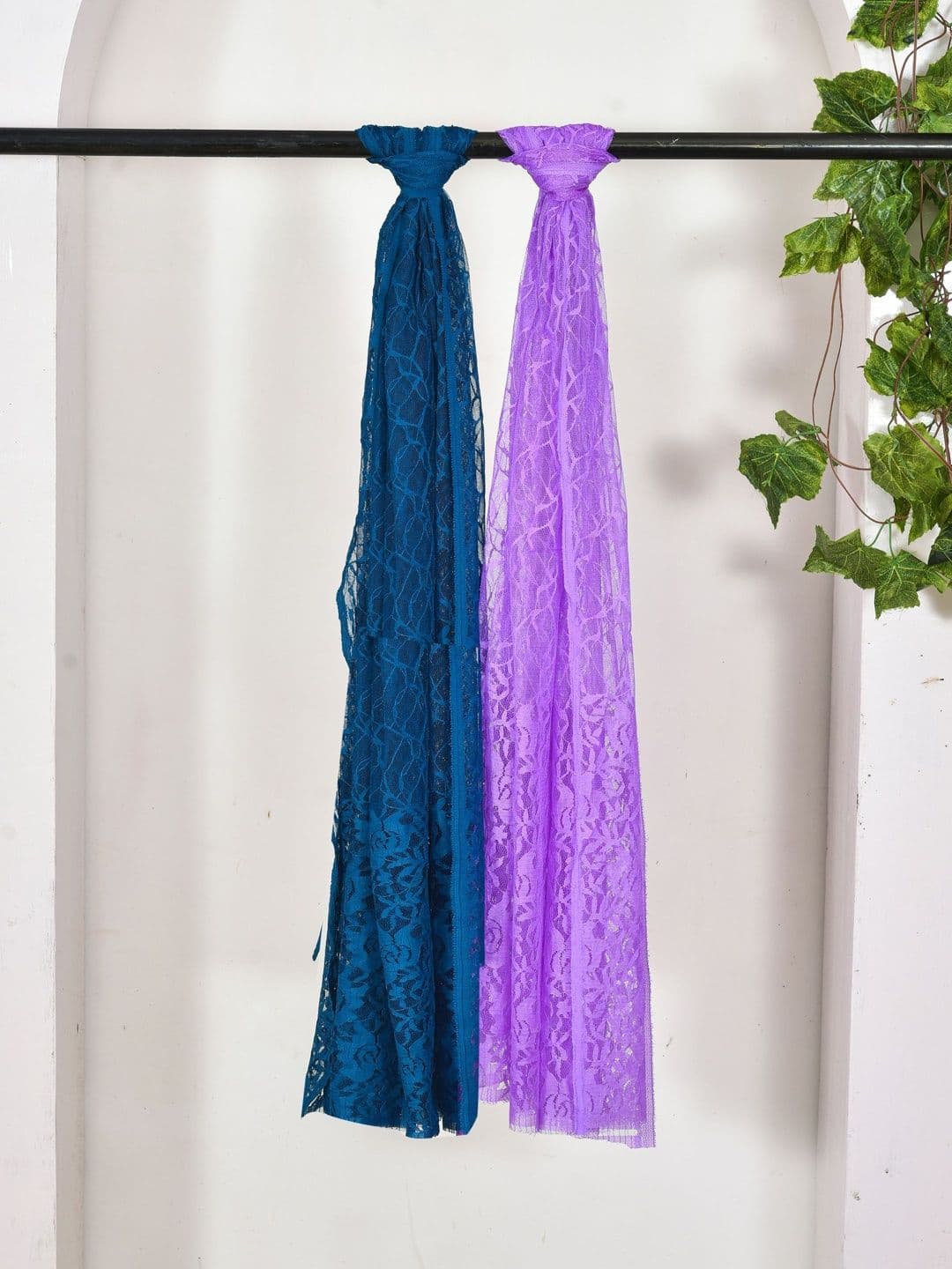 Kuhika Ethnic Motifs Woven Design Dupatta - view 1