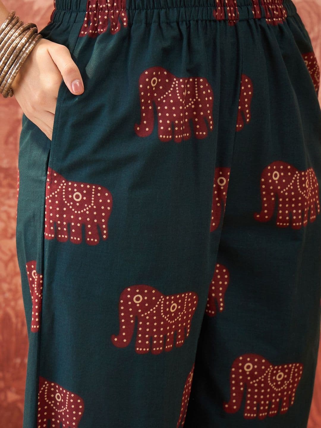 Sangria Romantic Florals Cotton Printed Tunic with Palazzos thumbnail 3