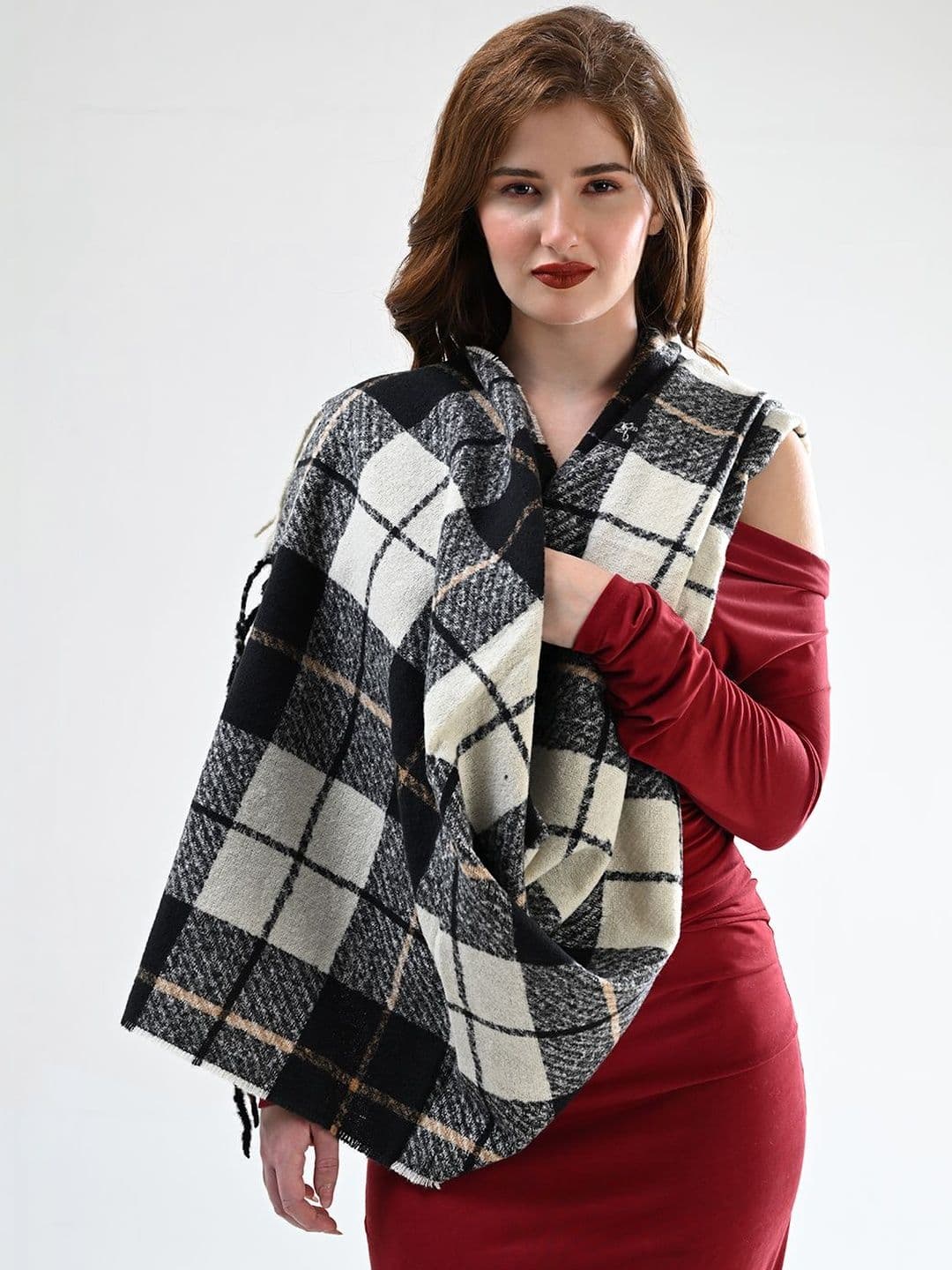 Cazzano Women Checked Printed Shawl - view 1