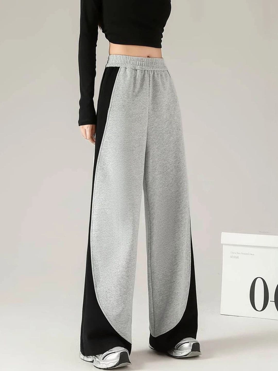 Imsa Moda Women Baggy Colourblocked Training Track Pants thumbnail 4