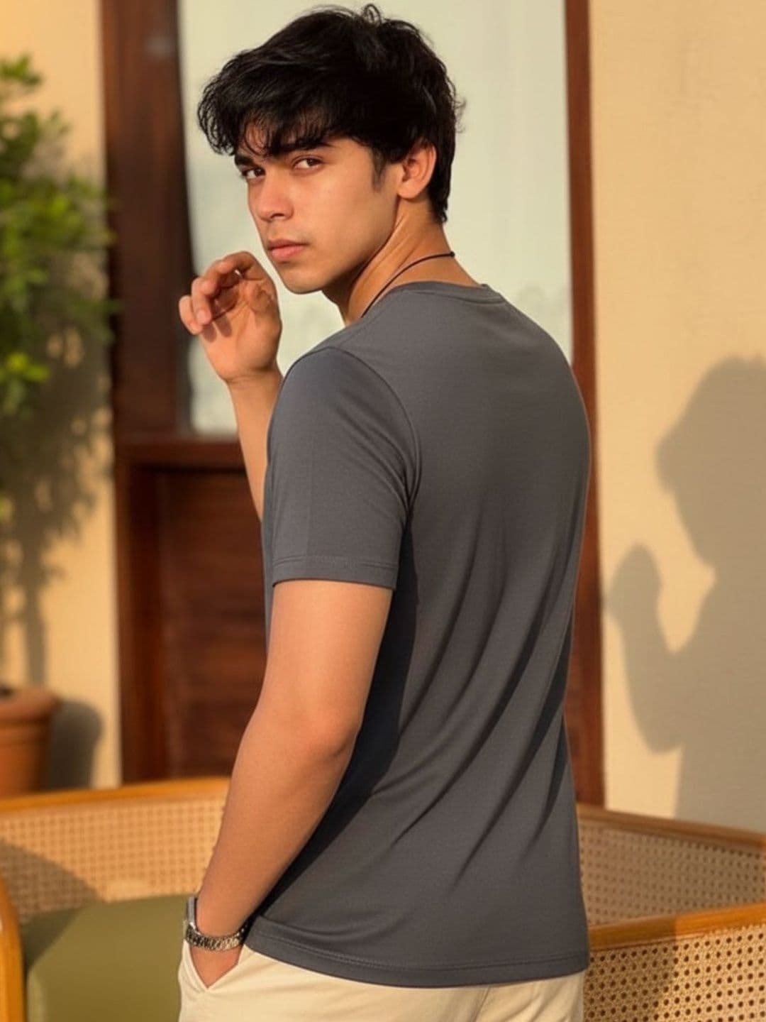 Rigo Men Dark Grey Solid Round Neck Regular Fit Cotton T-shirt thumbnail 3