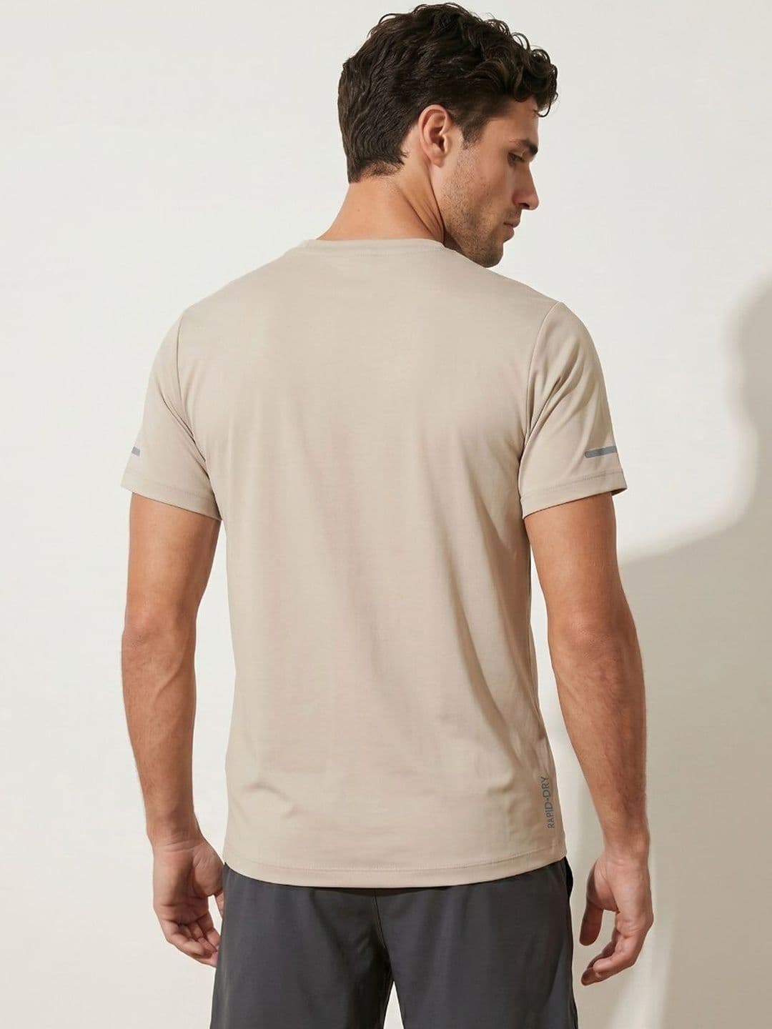 CROSS BENCH Men Brand Logo Printed Anti Static T-shirt thumbnail 2