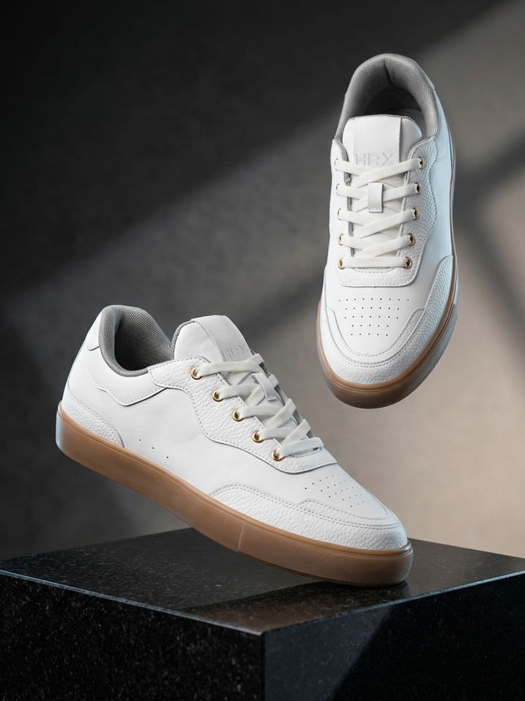 HRX by Hrithik Roshan Bomba Men Comfortable Sneaker - view 1