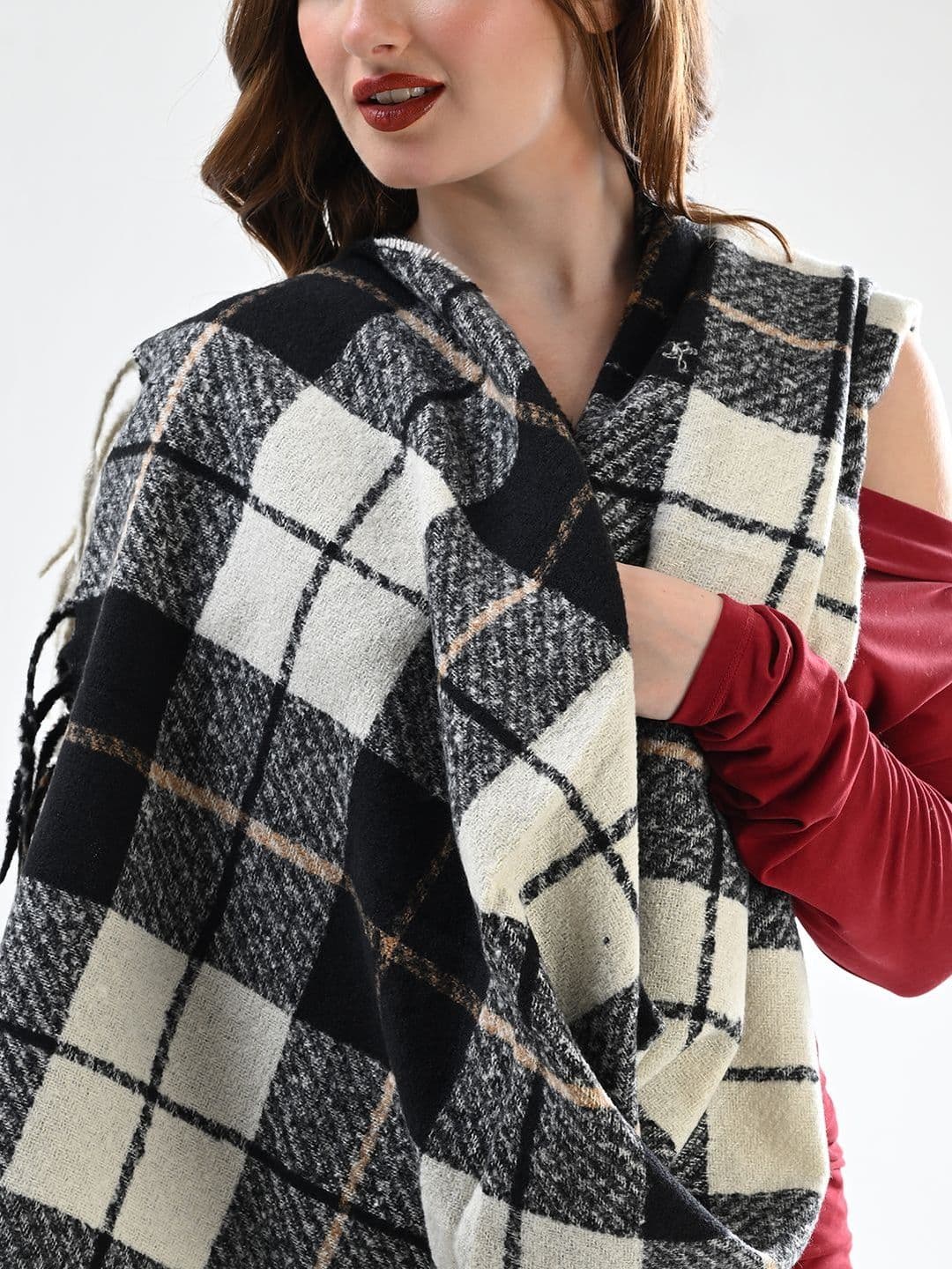 Cazzano Women Checked Printed Shawl thumbnail 5
