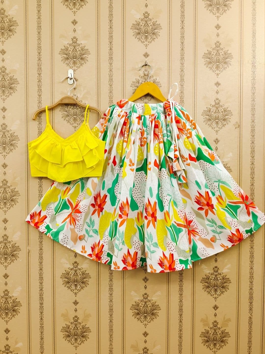 Sangria Girls Printed V-Neck Flared Lehenga Choli thumbnail 4