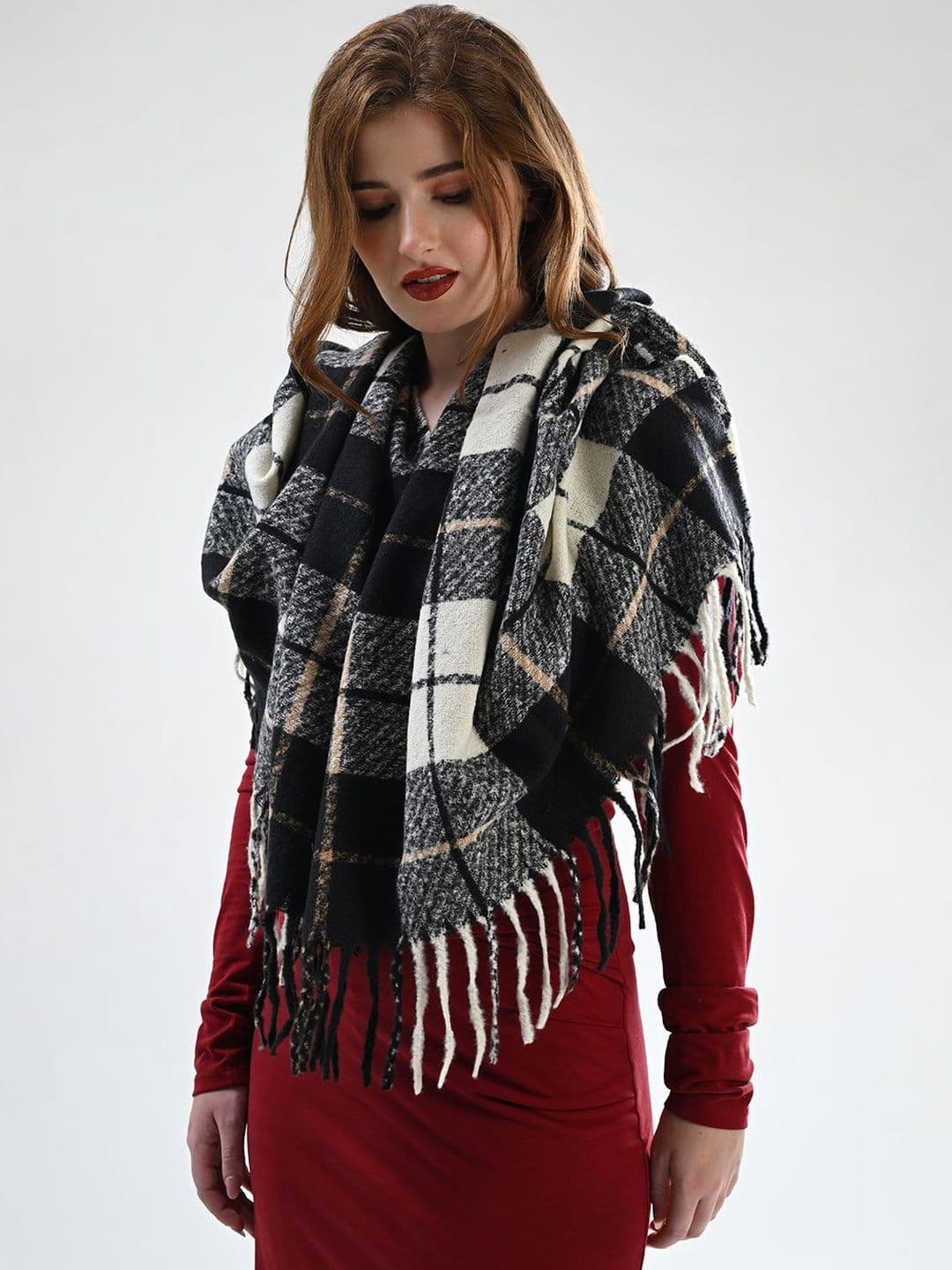 Cazzano Women Checked Printed Shawl thumbnail 3