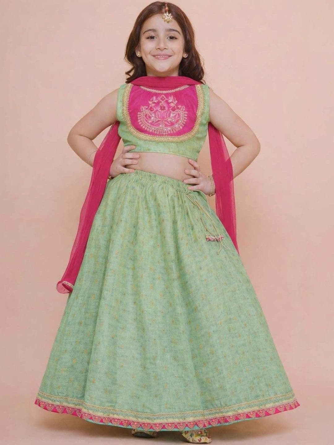 RJ ONLINE Girls Floral Woven Design Ready to Wear Lehenga & Blouse With Dupatta thumbnail 2
