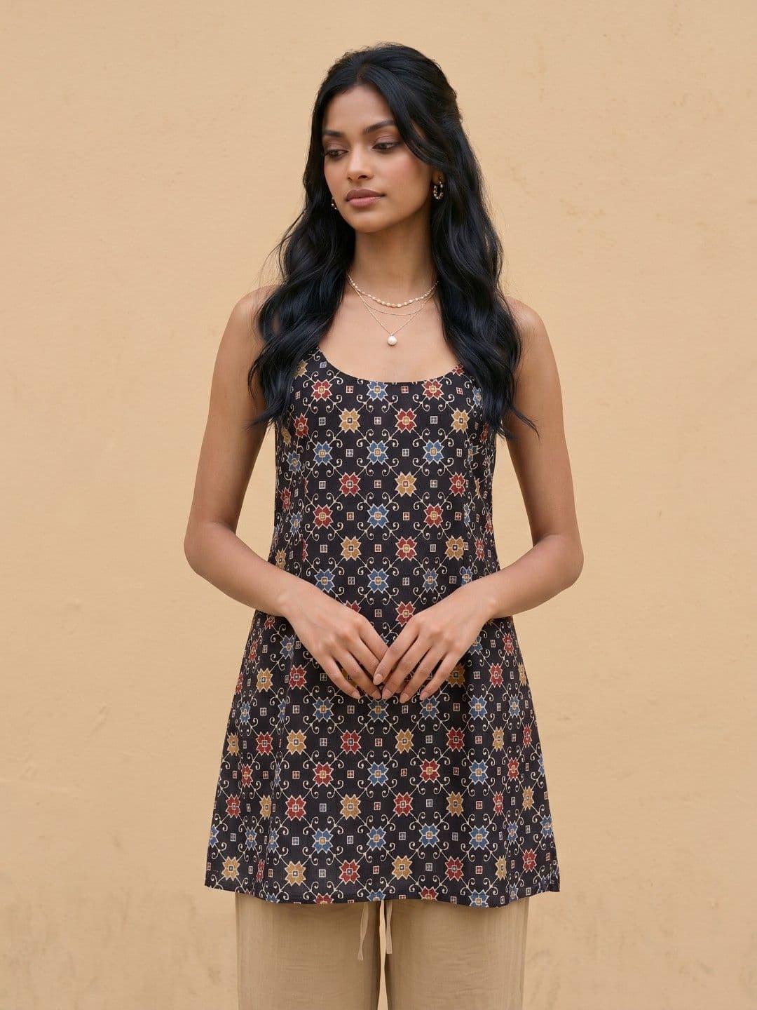 fusion by glitchez Geometric Printed Pure Cotton Kurti - view 1