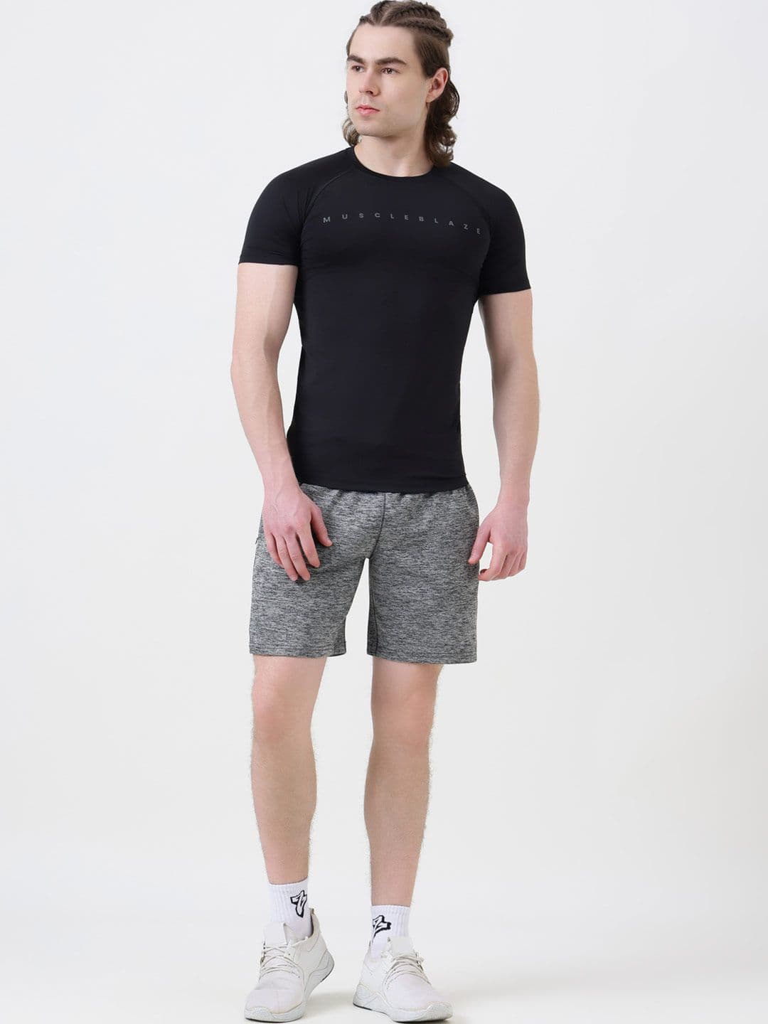 MuscleBlaze Men Pockets Compression T-shirt thumbnail 7