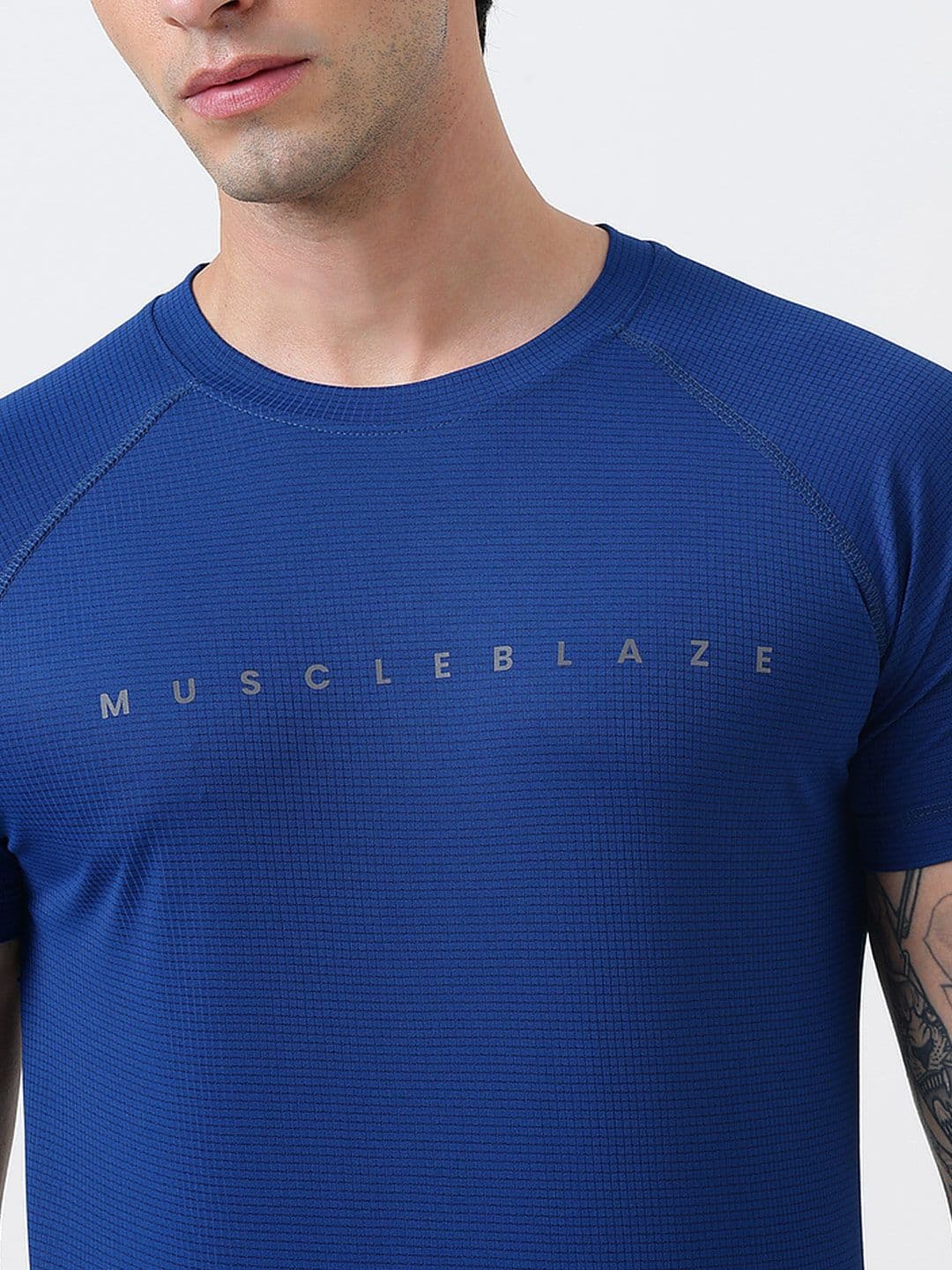 MuscleBlaze Unisex Typography Printed Round Neck Slim Fit T-shirt thumbnail 3