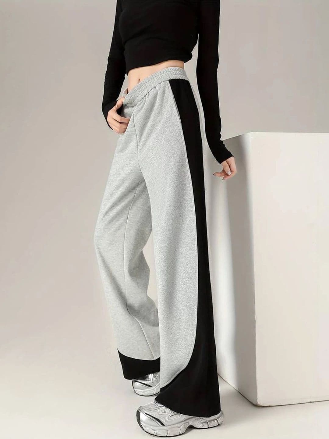 Imsa Moda Women Baggy Colourblocked Training Track Pants - view 1