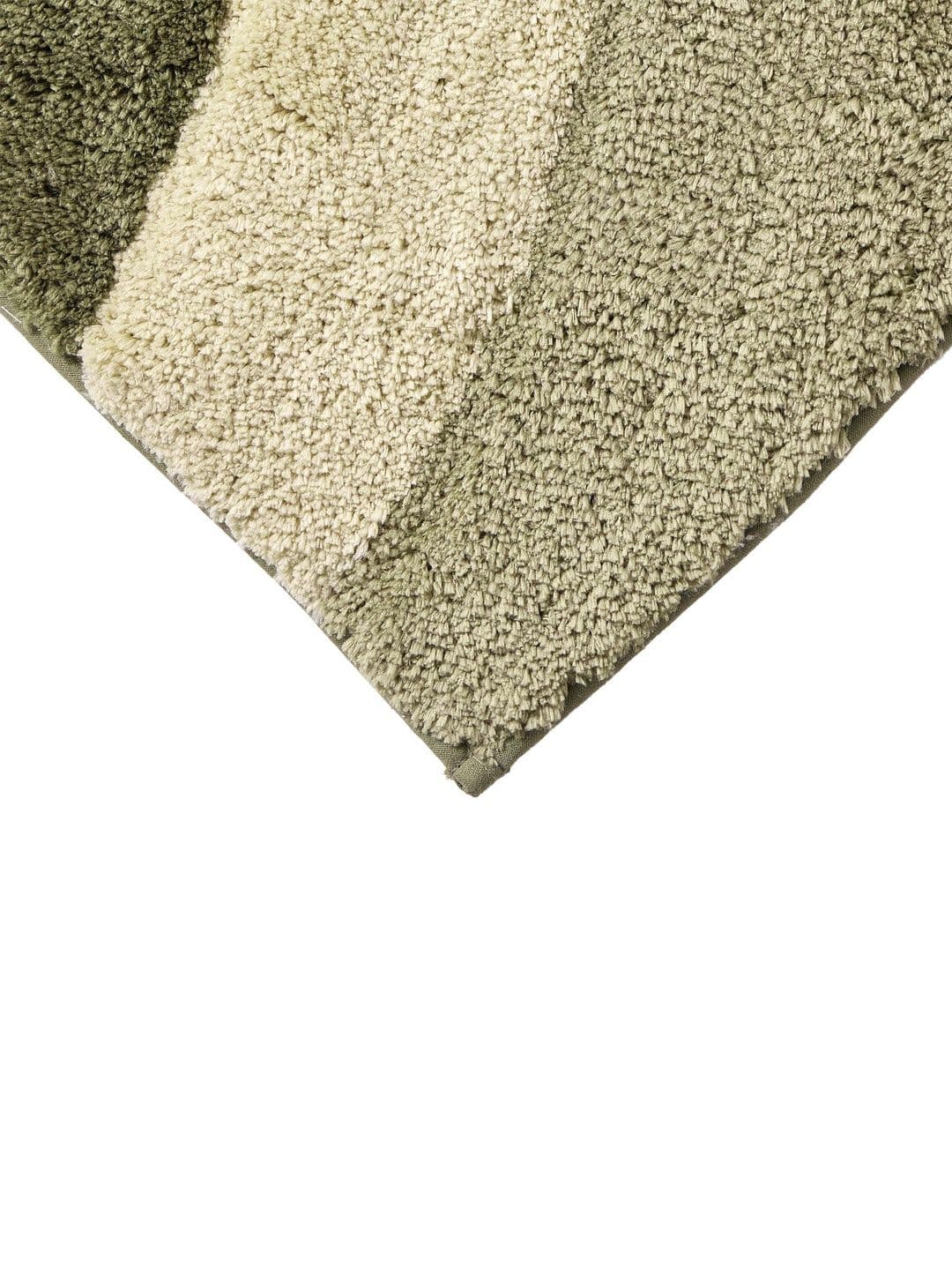 Home Centre Green Anti-Slip Bath Mat thumbnail 2