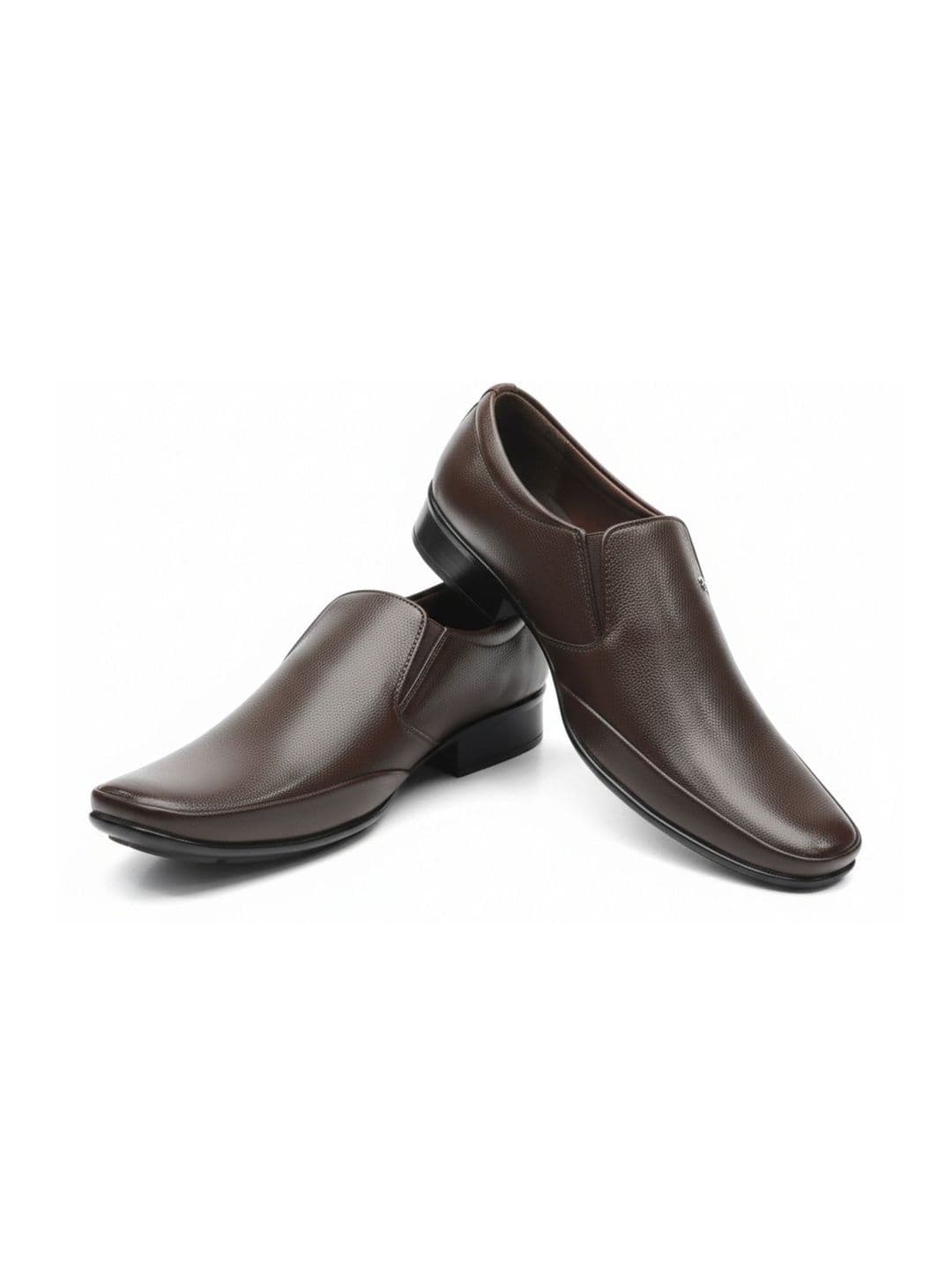 ALSTOM Men Textured PU Loafers thumbnail 3