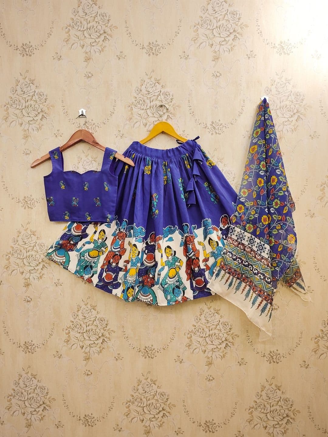 Sangria Girls Printed Square Neck Flared Lehenga Choli thumbnail 3