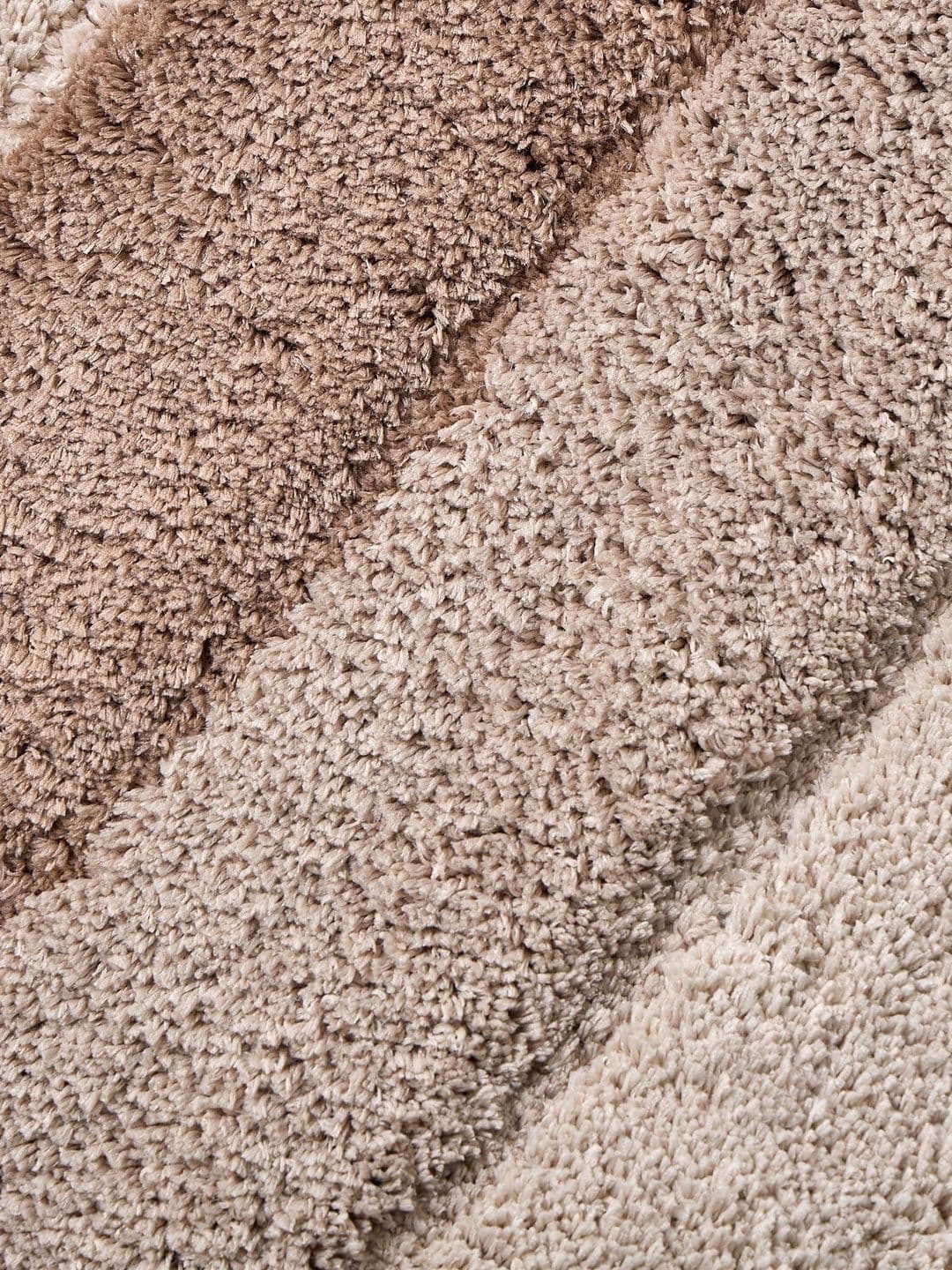 Home Centre Beige Anti-Slip Bath Mat thumbnail 5