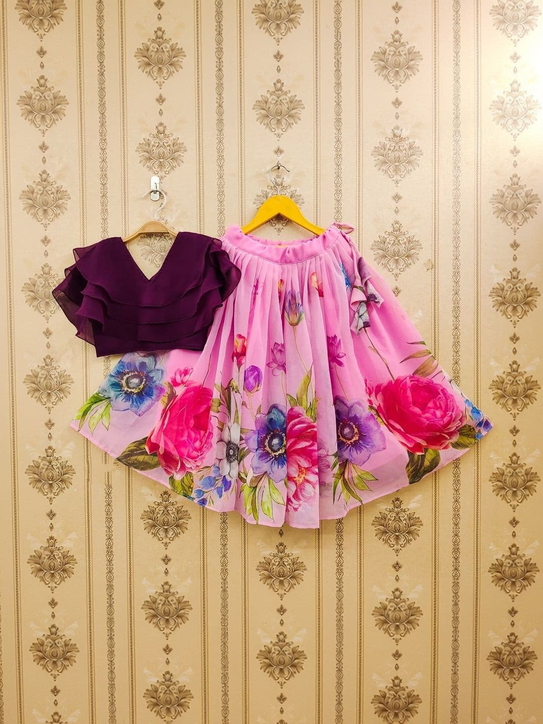 Sangria Girls Printed V-Neck Flared Lehenga Choli thumbnail 3