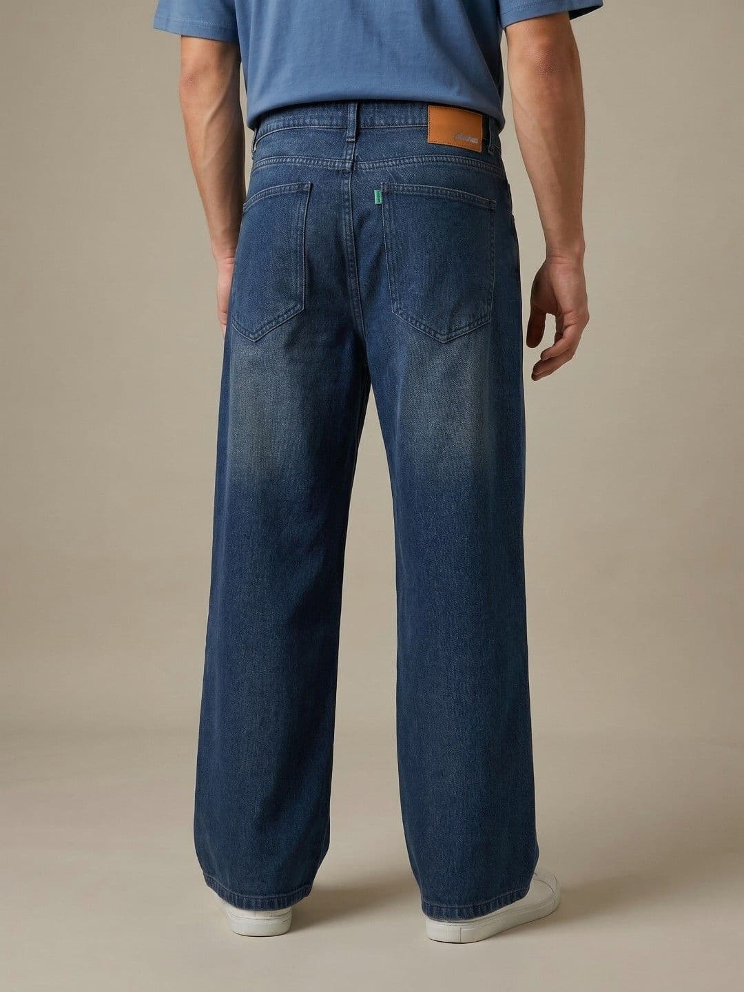 glitchez Men Pure Cotton Wide Leg Mid-Rise Light Fade Jeans thumbnail 4