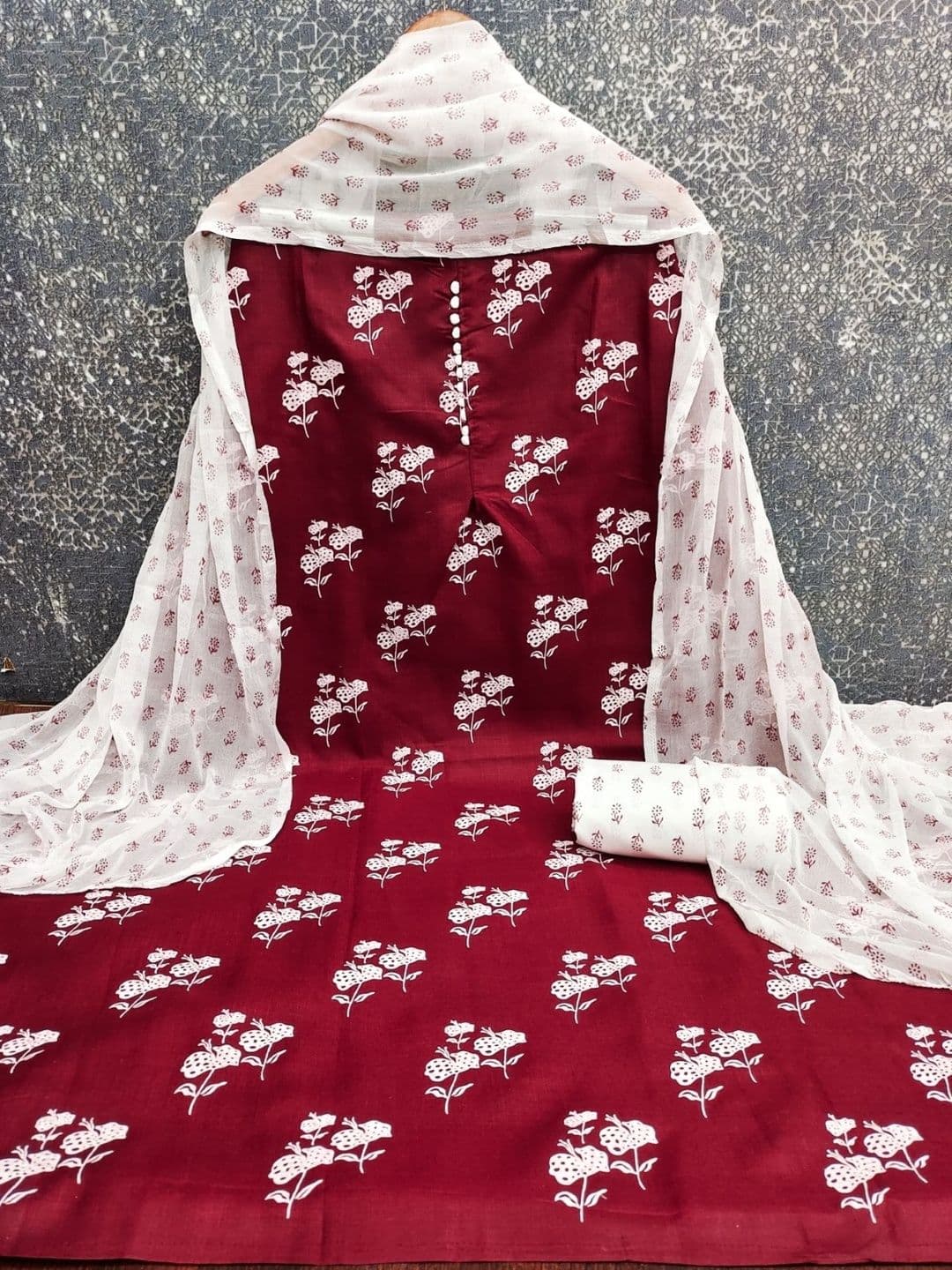 KALINI Printed Pure Cotton Unstitched Dress Material thumbnail 3