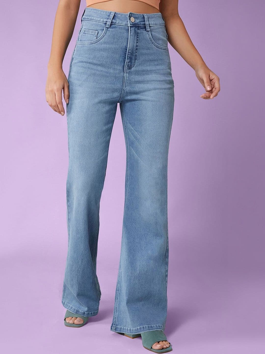 DOLCE CRUDO Women Bootcut High-Rise Stretchable Jeans thumbnail 4
