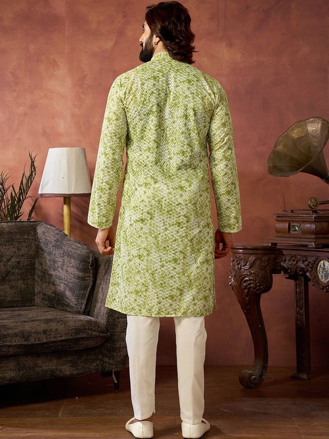 House of Pataudi Embroidered Cotton Mandarin Collar Knee Length Straight Kurtas thumbnail 3