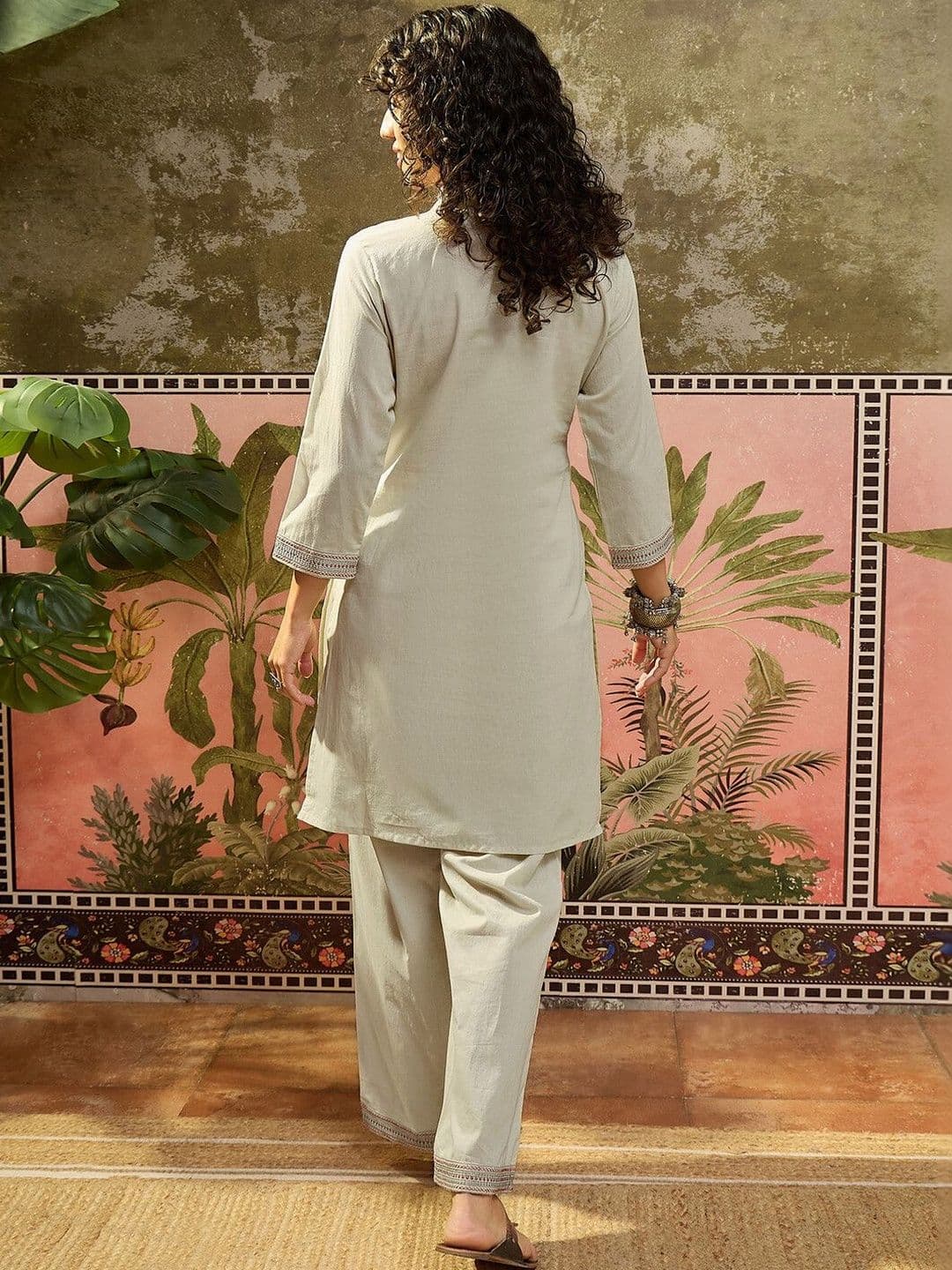 SKYLEE Embroidered Tunic with Trousers thumbnail 6