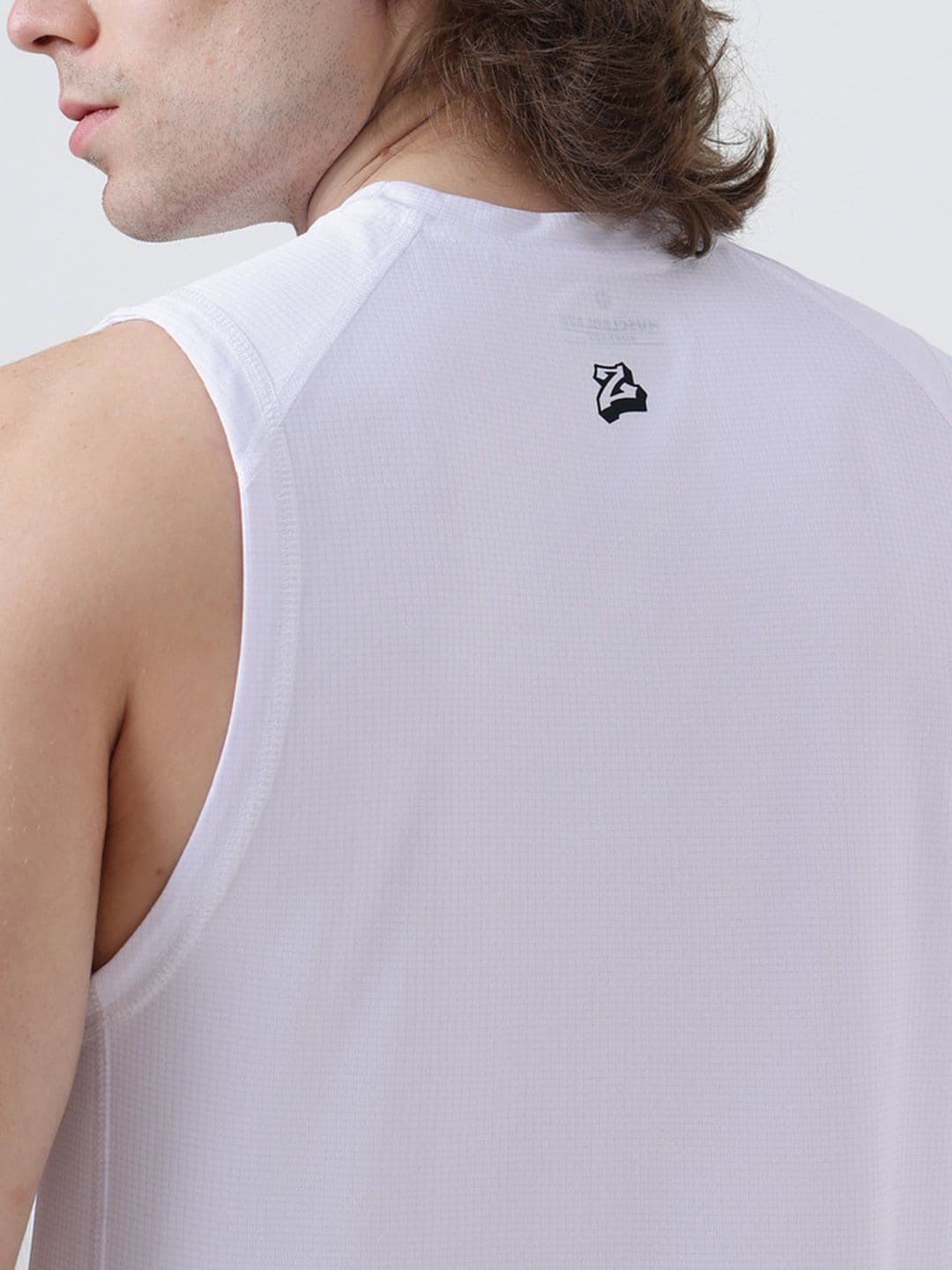 MuscleBlaze Unisex Brand Logo Printed Round Neck Slim T-shirt thumbnail 6