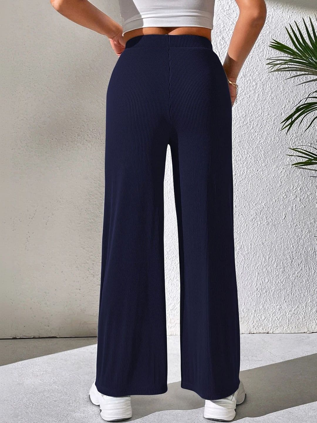 Neon Femme Women Textured High-Rise Trousers thumbnail 2