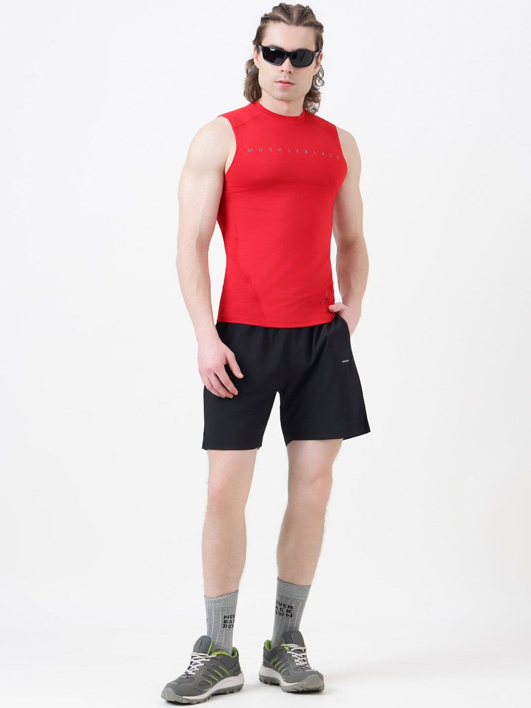 MuscleBlaze Unisex Brand Logo Printed Round Neck Compression T-shirt thumbnail 6