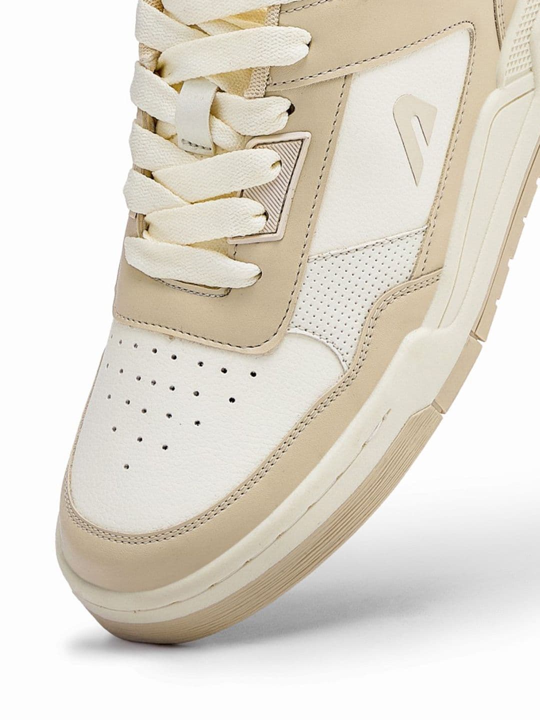 BOLDFIT Men White Turtledove Dripbloc Sneakers Shoes thumbnail 2