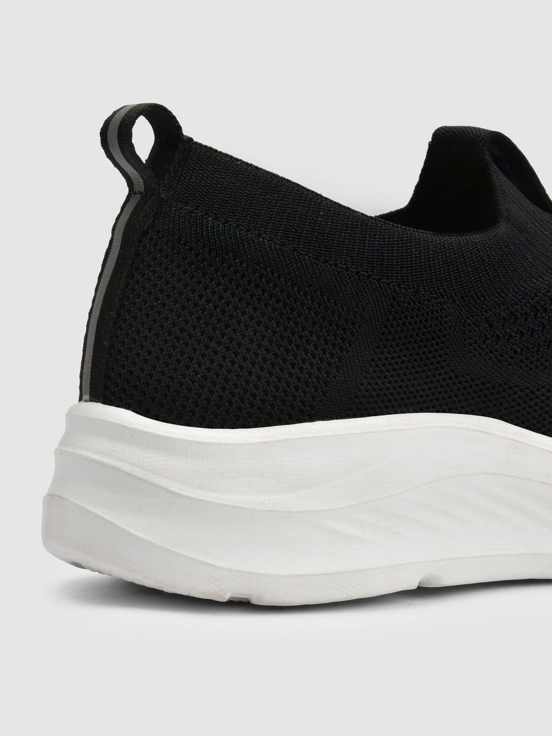 HRX by Hrithik Roshan Men Textured Slip-On Sneakers thumbnail 5