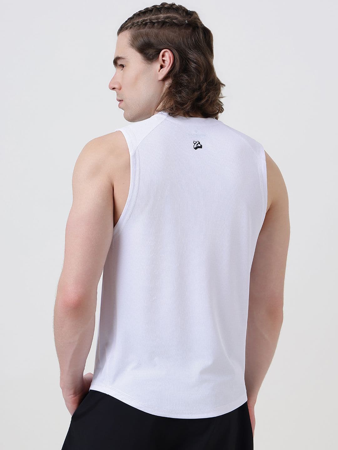 MuscleBlaze Unisex Brand Logo Printed Round Neck Slim T-shirt thumbnail 7