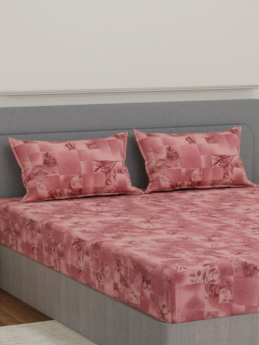 Monte Carlo Red & Purple 144 TC Bedsheet with 2 Pillow Covers - view 1