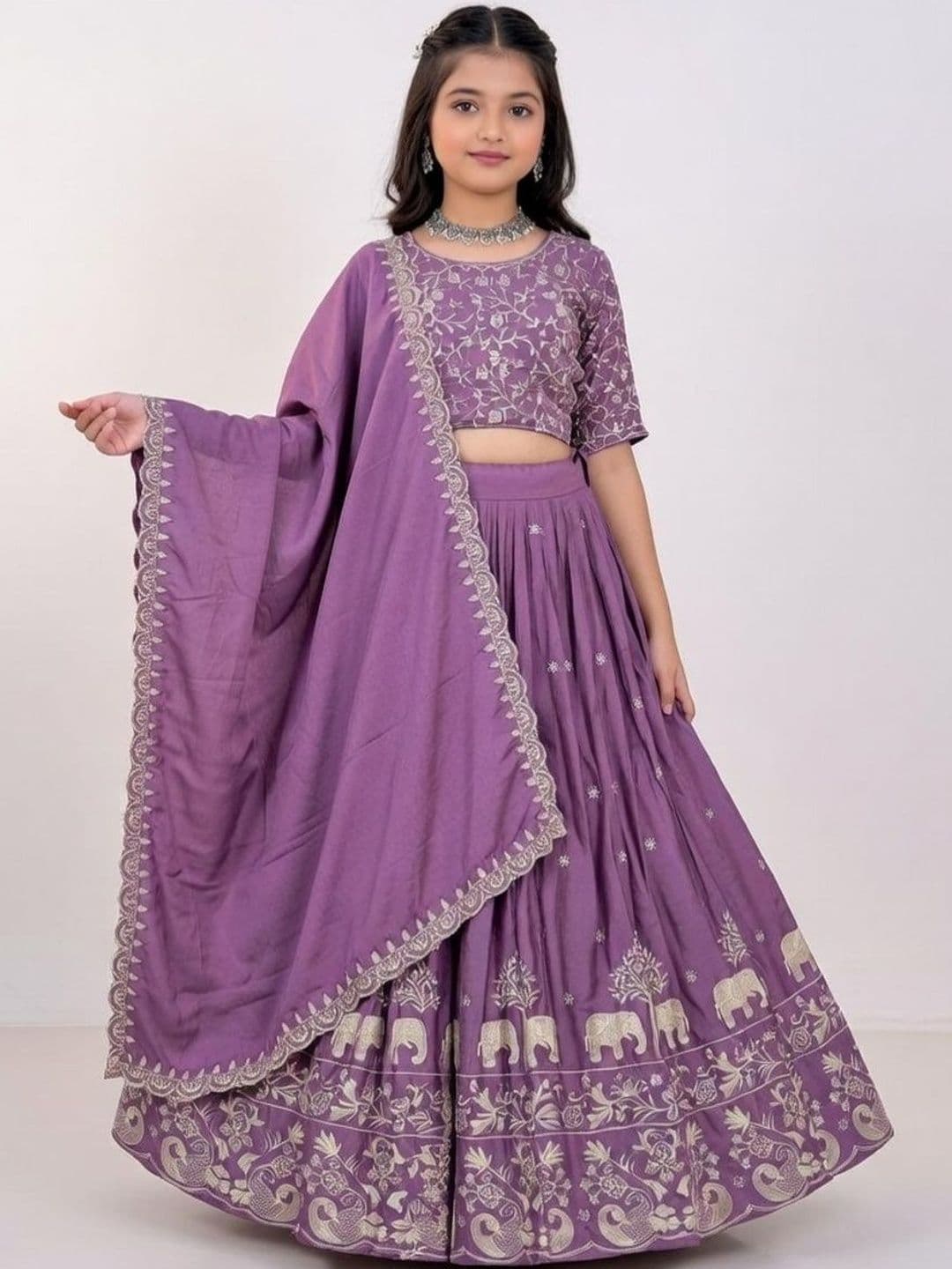 Closin Girls Embroidered Thread Work Semi-Stitched Lehenga & Blouse With Dupatta thumbnail 4