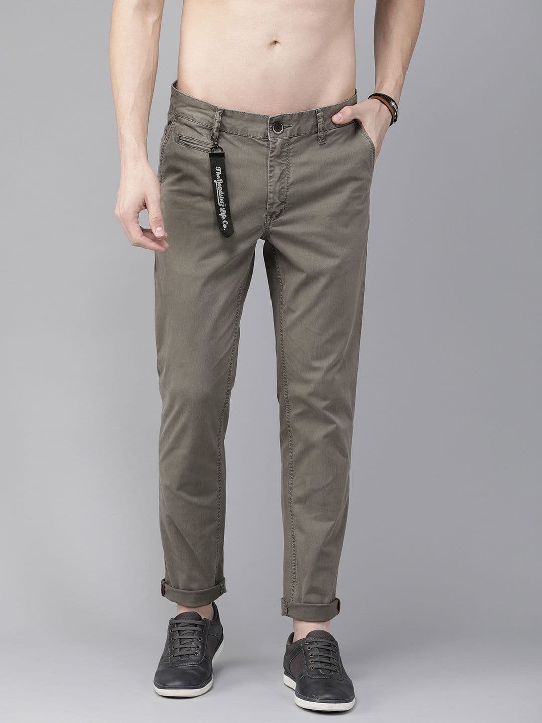 The Roadster Lifestyle Co Men Grey Regular Fit Solid Chinos - view 1