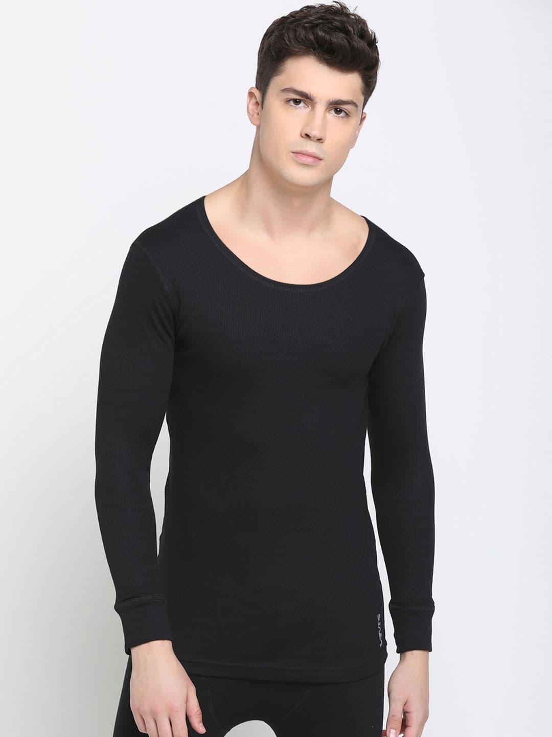Levis Levi's Men's Round Neck Full Sleeve Regular Fit Thermal Top (Black) - view 1