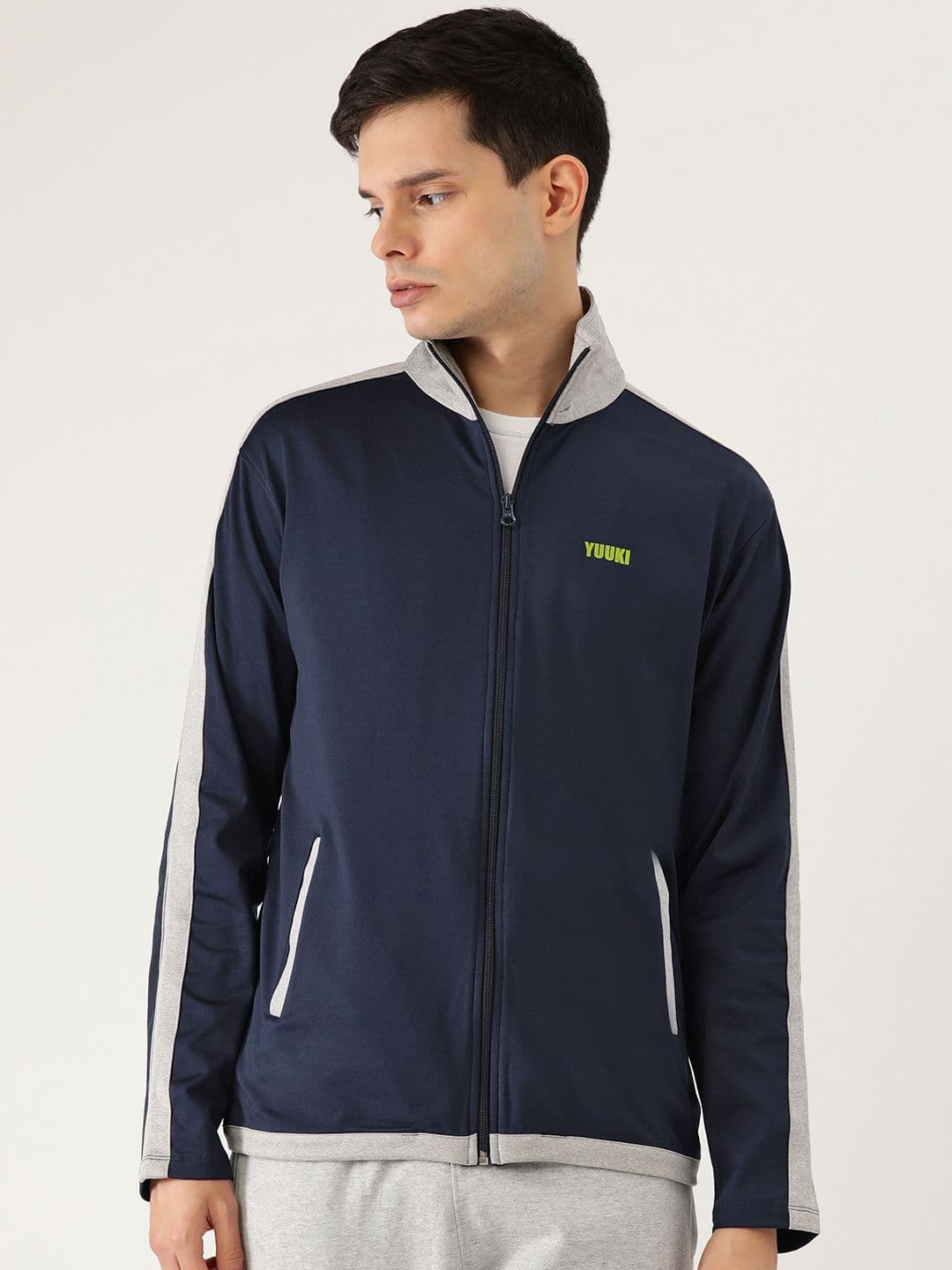 Yuuki Men Navy Blue Solid Sporty Jacket - view 1