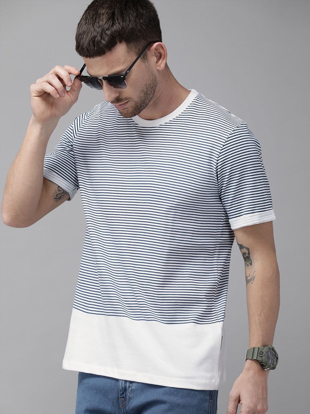 The Roadster Lifestyle Co Men White Navy Blue Striped Round Neck Cotton T-shirt - view 1