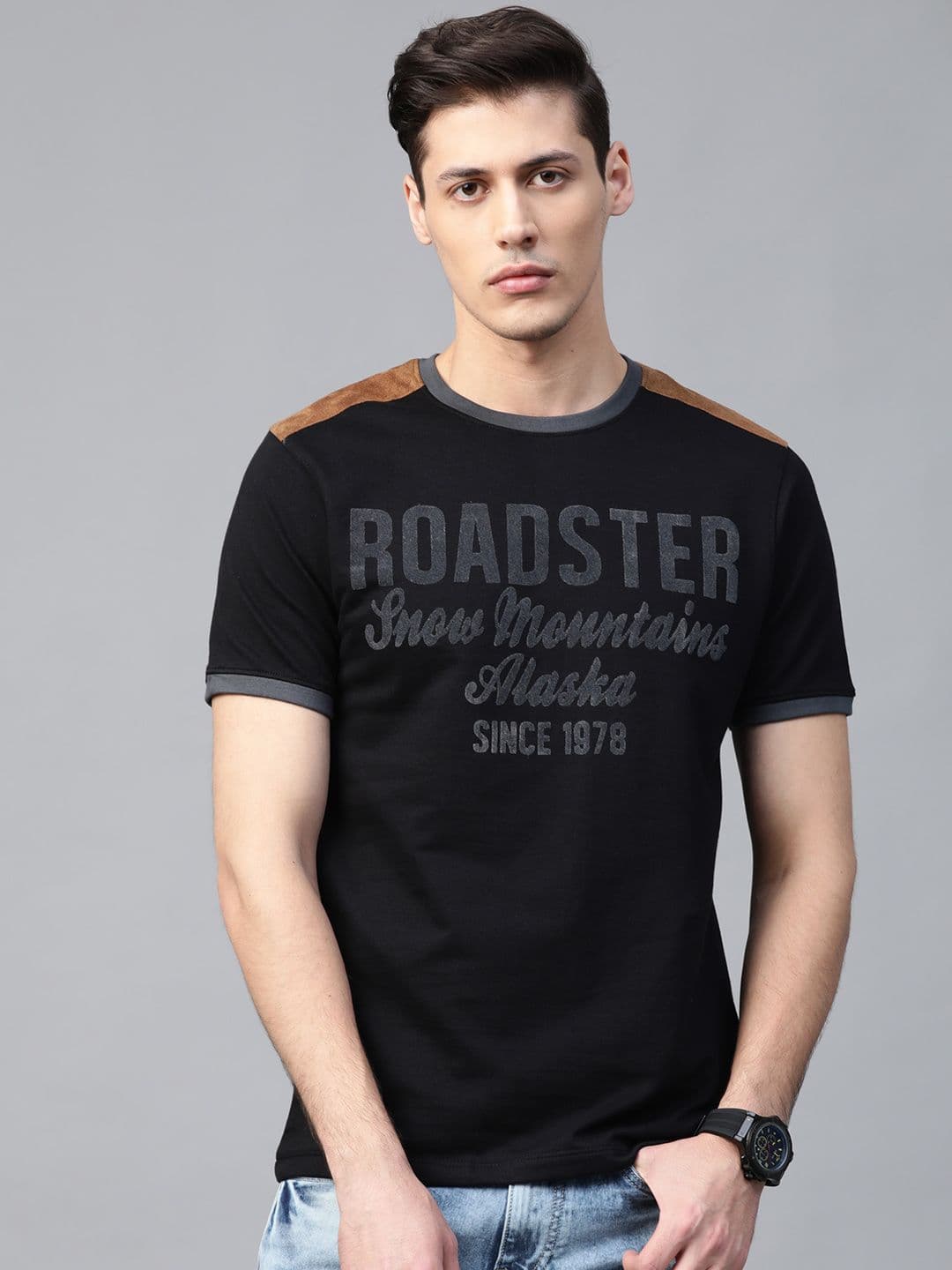 Roadster Men Black & Grey Printed Round Neck T-shirt - view 1