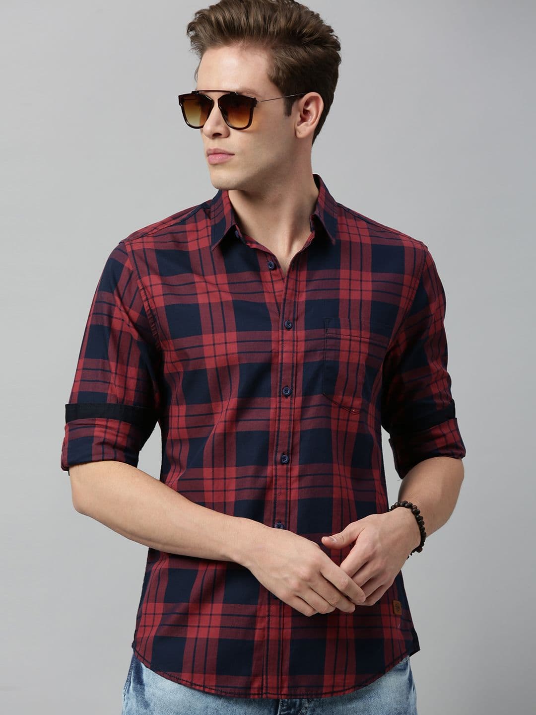 Roadster Men Red & Navy Blue Regular Fit Checked Casual Shirt - view 1