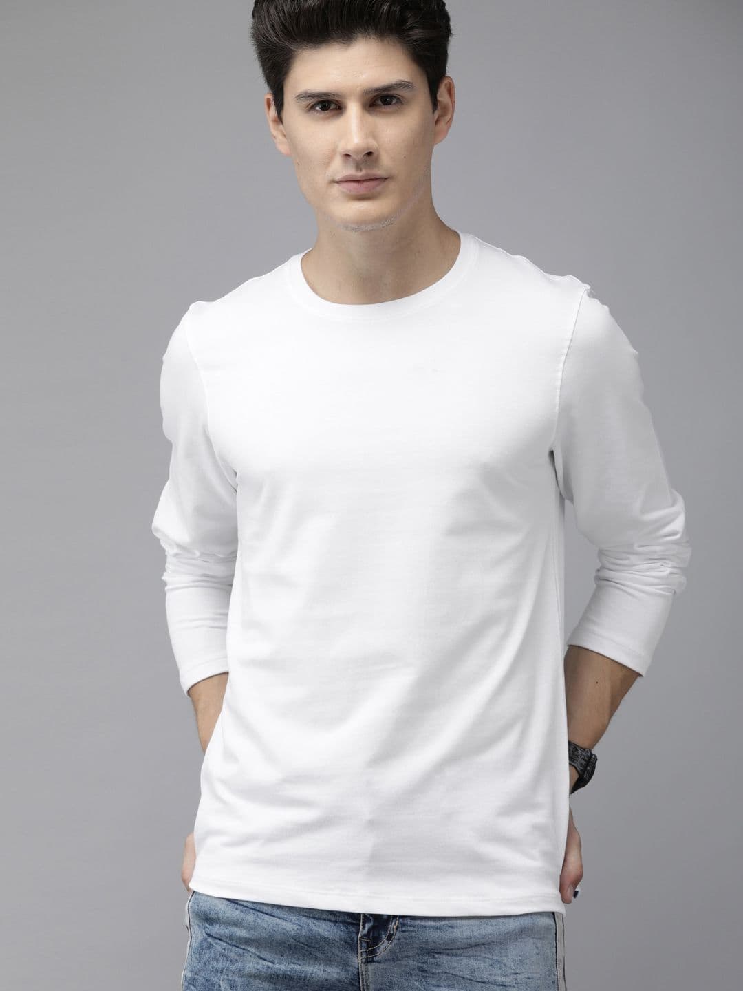 Roadster Men White Solid Round Neck T-shirt - view 1