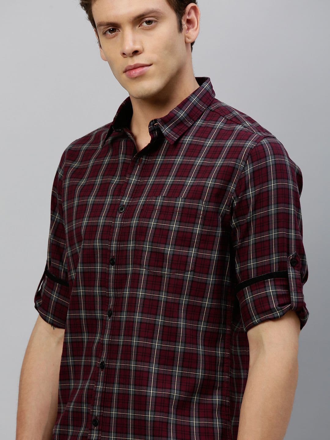 Roadster Men Burgundy & Grey Regular Fit Checked Casual Shirt - view 1