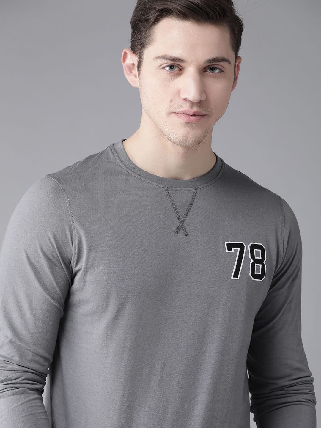 Roadster Men Grey Solid Pure Cotton Round Neck T-shirt - view 1