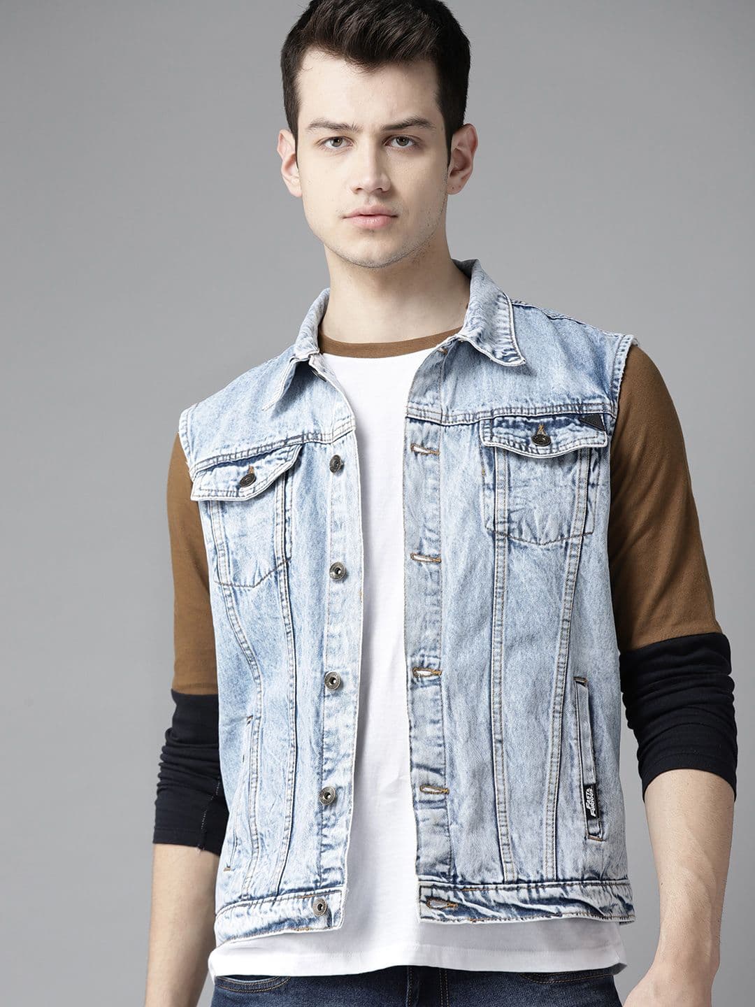 Roadster Men Blue Solid Denim Trucker Jacket - view 1