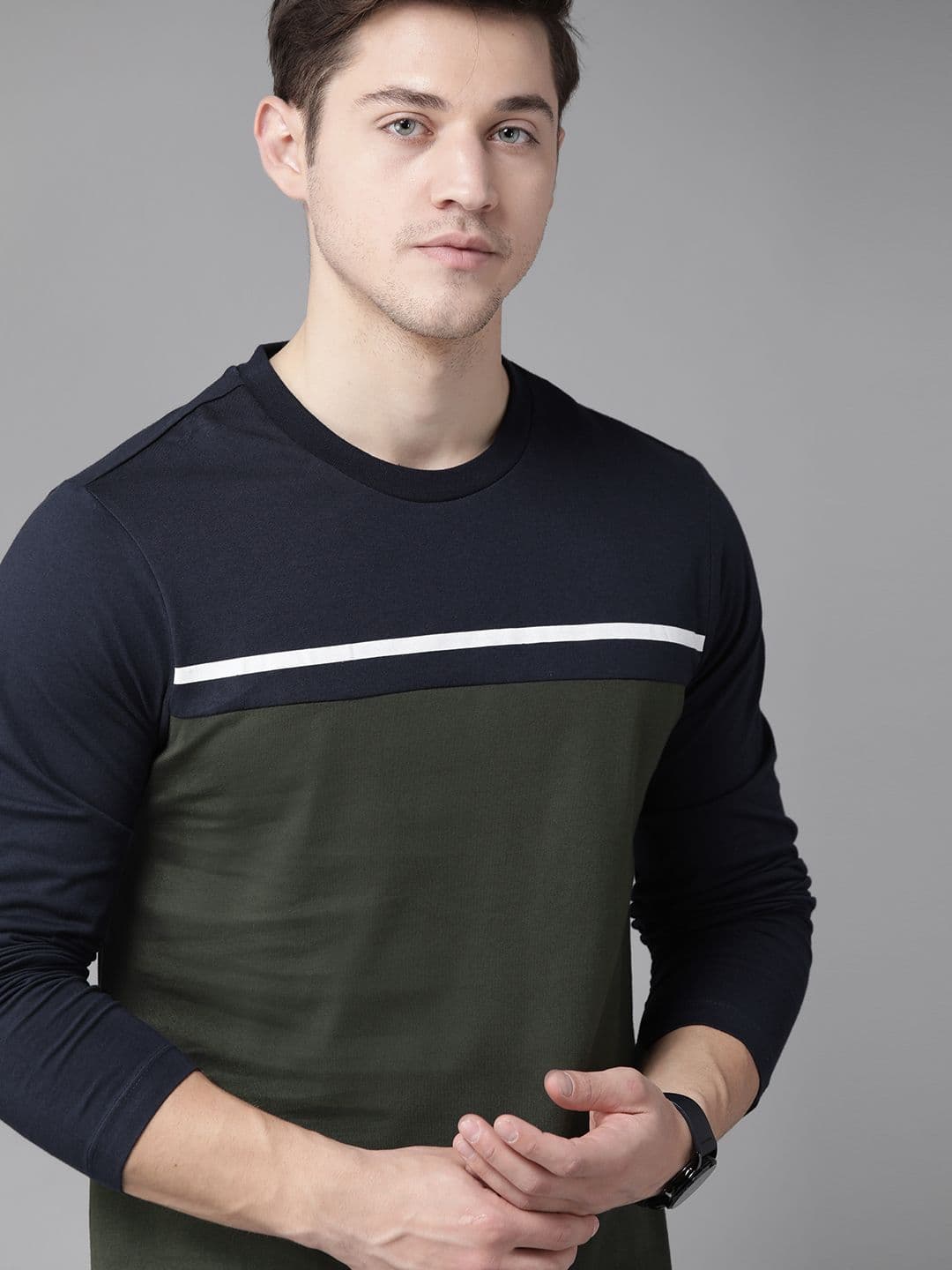 Roadster Men Olive Green & Navy Blue Pure Cotton Colourblocked Round Neck T-shirt - view 1