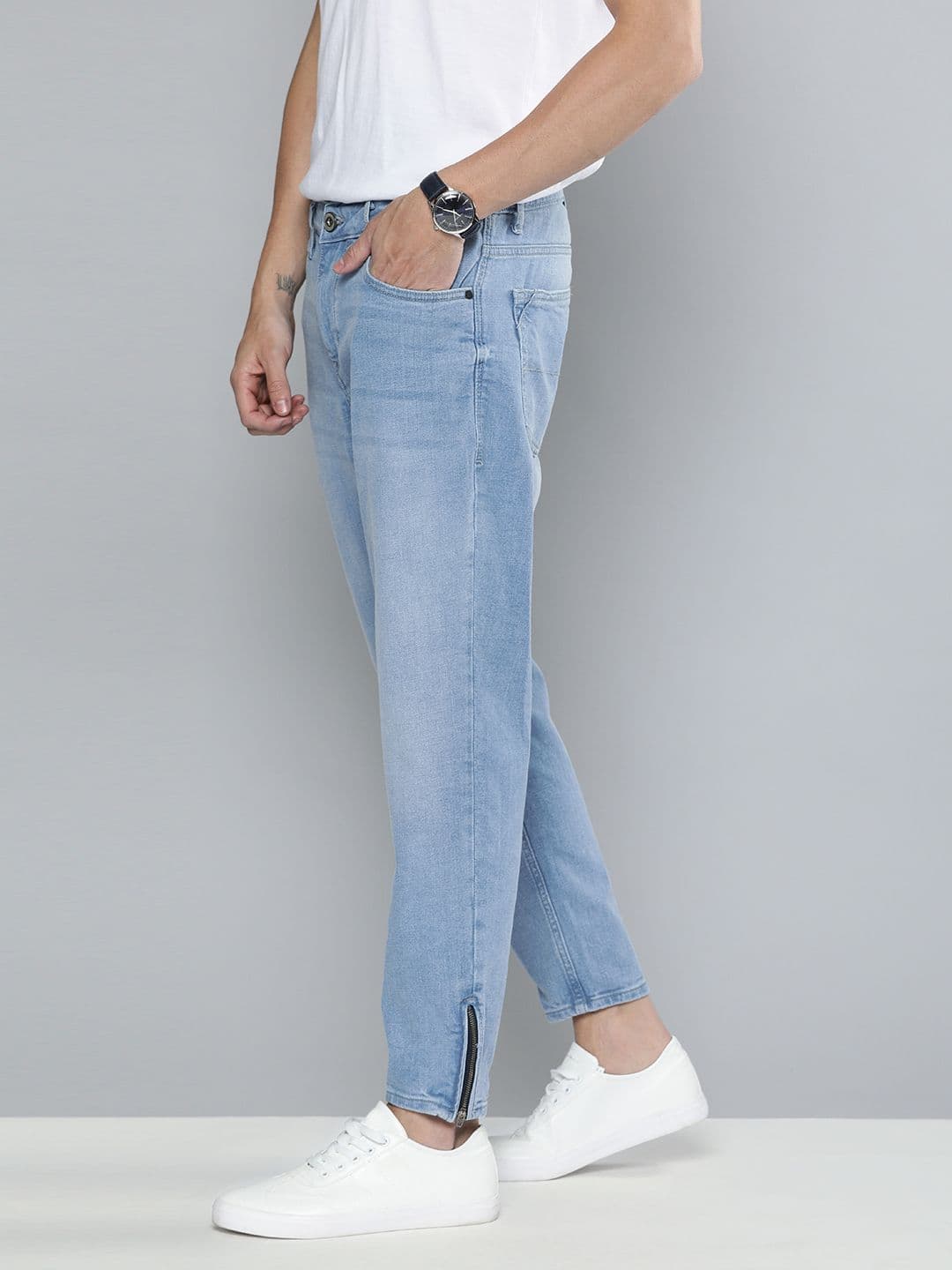 Mast & Harbour Men Blue Slim Tapered Fit Mid-Rise Clean Look Stretchable Cropped Jeans - view 1