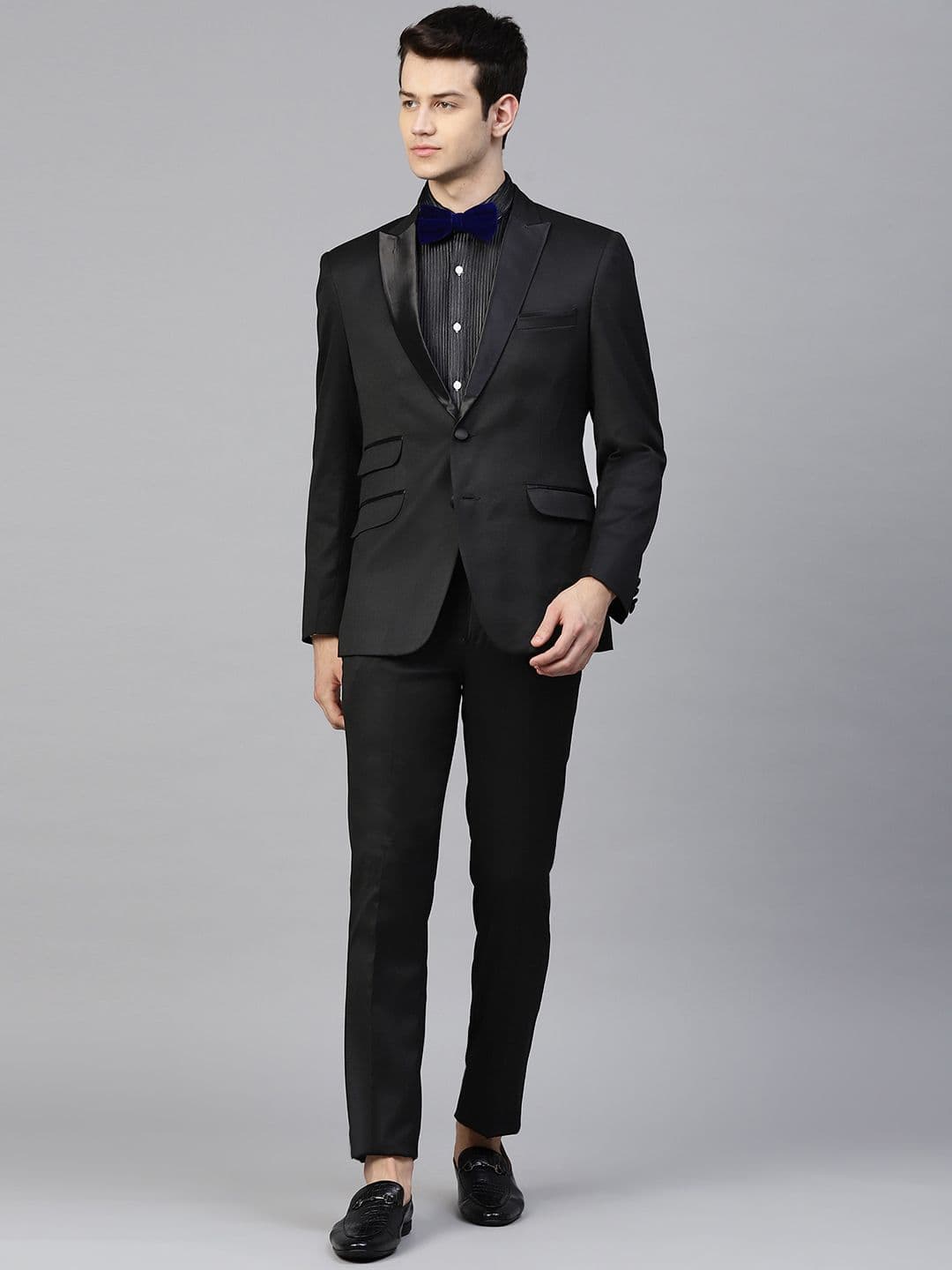 MANQ Men Black Solid Slim Fit Tuxedo Suit - view 1